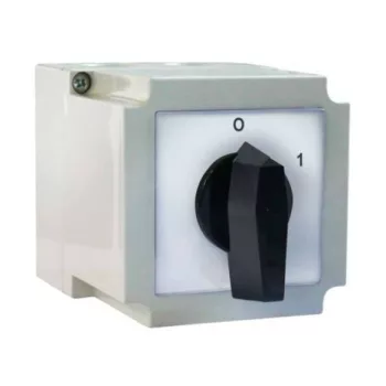   Apator - 4G10-100-PK - Ith:16A kamrás kapcsoló; 6 pólus, 0-1 állás, tokozott - HD Hungária - 40005844563-241210-011