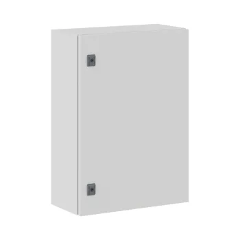   DKC-R5CE0759 - CE elosztó fém szekrény szer.lemezzel 700x500x250