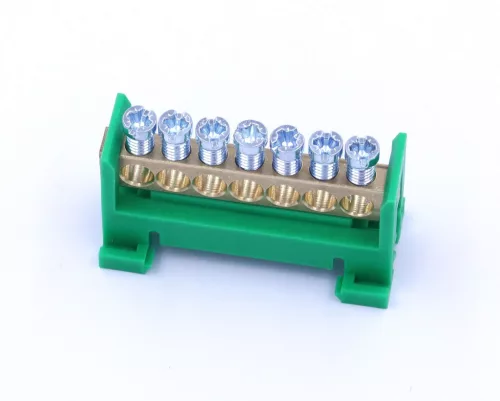 SCHRACK - PE kapocs, 7 csatlakozó csatlakozás átmérője 16 mm² érvéghüvellyel max. 10 mm², 63A - IK021037-A