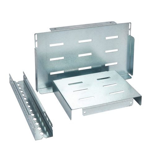 LEGRAND-020874 XL3 vízszintes gyűjtősín elválasztó 725mm külső kábeltokhoz U alakú
