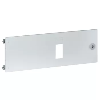   LEGRAND-021213 XL3 4000 fém előlap 200mm vízszintes DPX3 160/250, mot hajtással