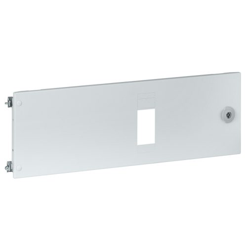 LEGRAND-021213 XL3 4000 fém előlap 200mm vízszintes DPX3 160/250, mot hajtással