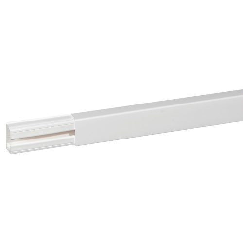 LEGRAND-030027 DLP mini csatorna 40x20 mm, fedéllel, válaszfal nélkül