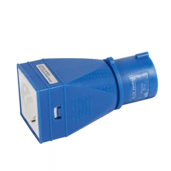   LEGRAND-052102 P17 Tempra ipari aljzat - háztartási aljzat átalakító