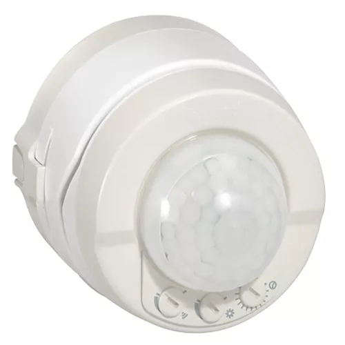 LEGRAND LM - PIR mozgásérzékelő, 360°, IP55, oldalfal/mennyezet felületére szerelhető, dönthető kialakítás (állítható), fehér
