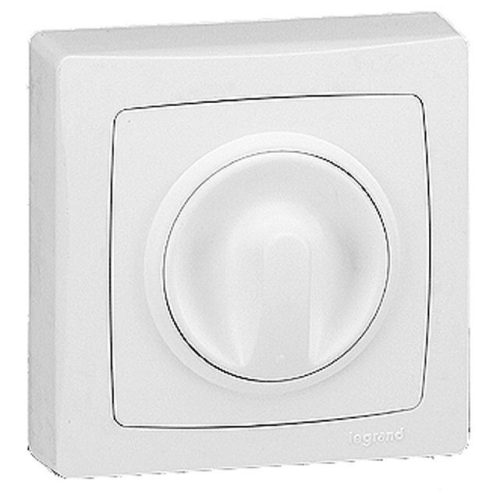 LEGRAND-086068 Oteo forgatógombos fényerőszabályzó 40 - 400 W kerettel, fehér