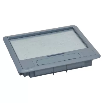   LEGRAND-088001 Műanyag fedél 12/18 modulos standard padlódobozhoz, max. 8mm burkolattal