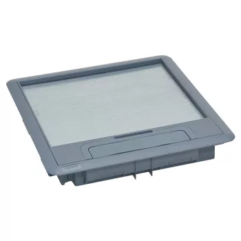   LEGRAND-088002 Műanyag fedél 16/24 modulos standard padlódobozhoz, max. 8mm burkolattal
