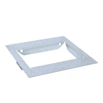   LEGRAND-088081 Szerelő lemez betonpadlóba univerzális betondobozhoz, standard és perem nélküli 8/12 modulos padlódobozhoz