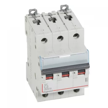LEGRAND-407853 DX3 kismegszakító 3P C3 6000A/10kA