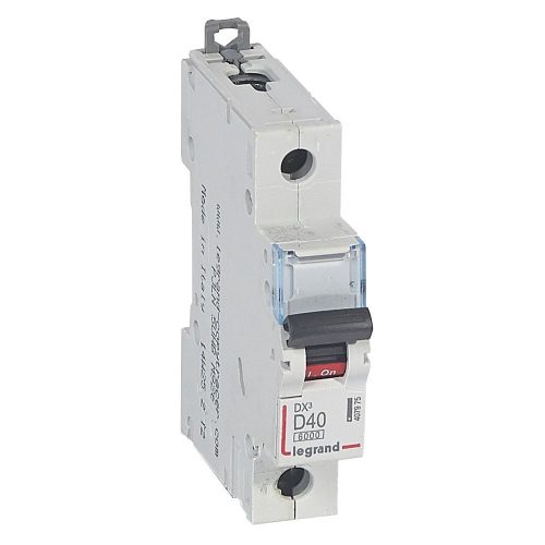 LEGRAND-407975 DX3 kismegszakító 1P D40 6000A/10kA