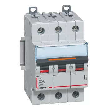 LEGRAND-409782 DX3 kismegszakító 25kA 3P 400V~ C20