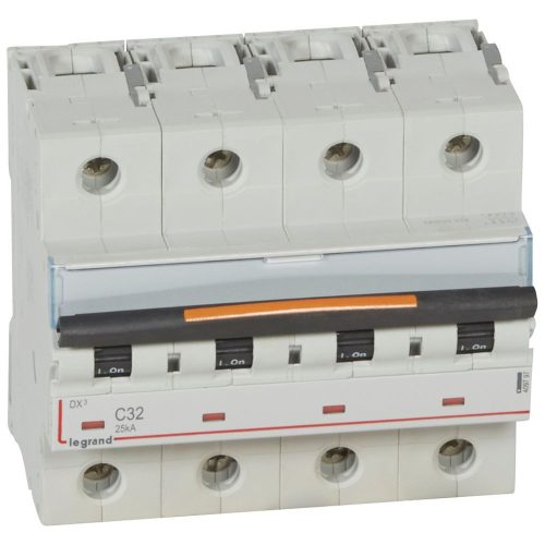 LEGRAND-409797 DX3 kismegszakító 25kA 4P 400V~ C32