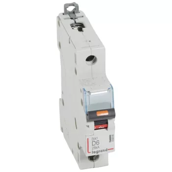 LEGRAND-409805 DX3 kismegszakító 25kA 1P 230/400V~ D6