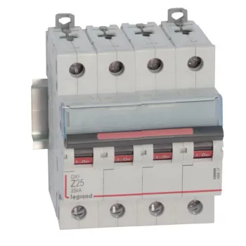 LEGRAND-409937 DX3 kismegszakító 25kA 4P Z25