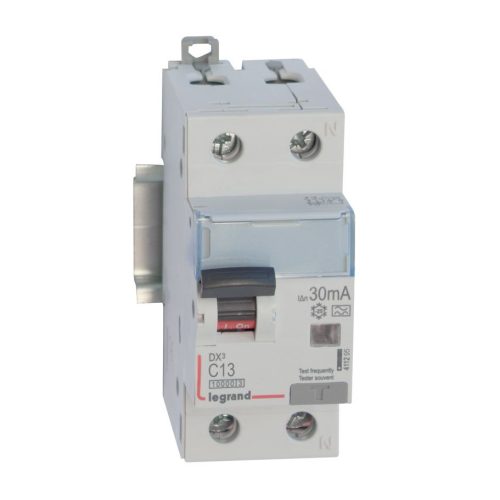 LEGRAND-411295 DX3 1P+N kombinált áram-védőkapcsoló C13 10000A / 10kA 30MA A típus