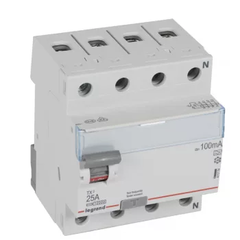 LEGRAND-411774 TX3 áram-védőkapcsoló 4P D 25A 100MA A