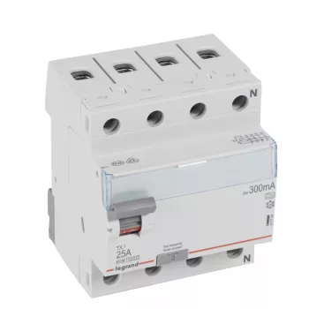 LEGRAND-411784 TX3 áram-védőkapcsoló 4P D 25A 300MA A