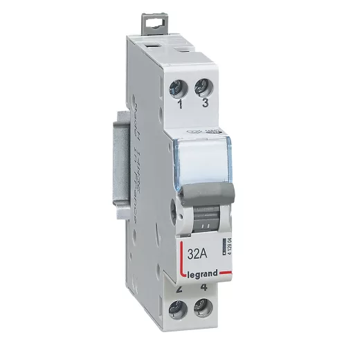 LEGRAND-412904 CX3 moduláris váltókapcsoló 2P 32A Ny + Z