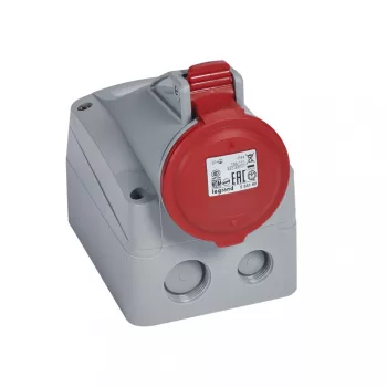   LEGRAND-555160 P17 Tempra Pro Dafr163k06m440V IP44 rögzíthető aljzat