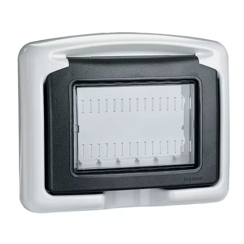 LEGRAND Plexo IP 55 keret membrános csapófedéllel, 3 modulos, Program Mosaichoz, szürke