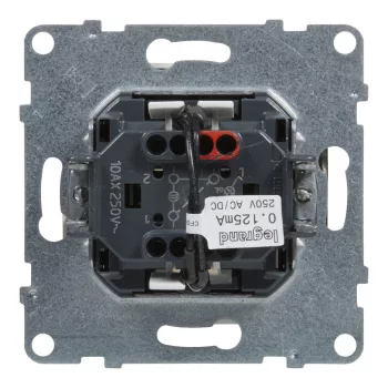   LEGRAND-721116 Suno váltókapcsoló jelzőfénnyel 10AX, fehér