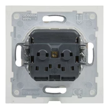   LEGRAND-721123 Suno 2P+F csatlakozóaljzat (rugós), biztonsági zsaluval, IP44, fehér