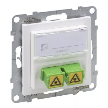 LEGRAND-721147 Suno SC/APC optikai aljzat, fehér
