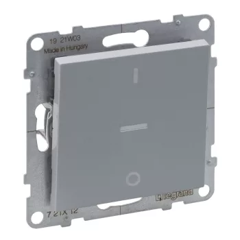   LEGRAND-721312 Suno kétpólusú kapcsoló ellenőrzőfénnyel 10AX, alumínium