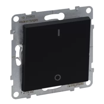 LEGRAND-721402 Suno kétpólusú kapcsoló 10AX, fekete