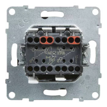 LEGRAND-721408 Suno kettős váltókapcsoló 10AX, fekete