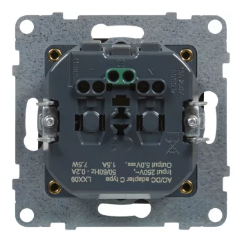   LEGRAND-721429 Suno 2P+F + USB-C csatlakozóaljzat (rugós), biztonsági zsaluval, fekete
