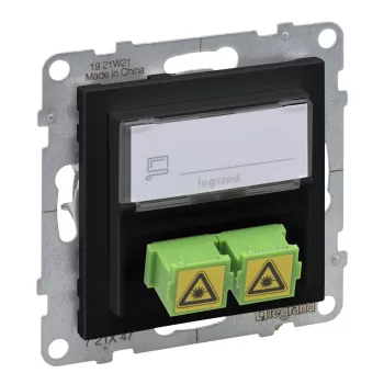 LEGRAND-721447 Suno SC/APC optikai aljzat, fekete