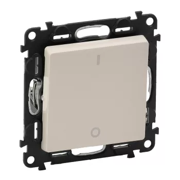   LEGRAND-752202 Valena Life kétpólusú kapcsoló 10 AX elefántcsont