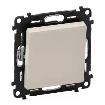   LEGRAND-752206 Valena Life váltókapcsoló 10 AX elefántcsont
