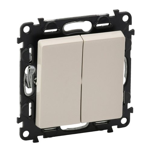 LEGRAND-752208 Valena Life kettős váltókapcsoló 10 AX elefántcsont