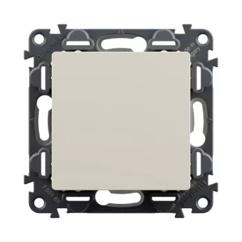 LEGRAND-755181 Valena Life vakfedél elefántcsont