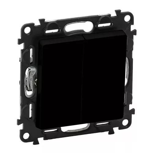 LEGRAND-756311 Valena Life váltóérintkezős nyomó mechanizmus burkolattal, fekete