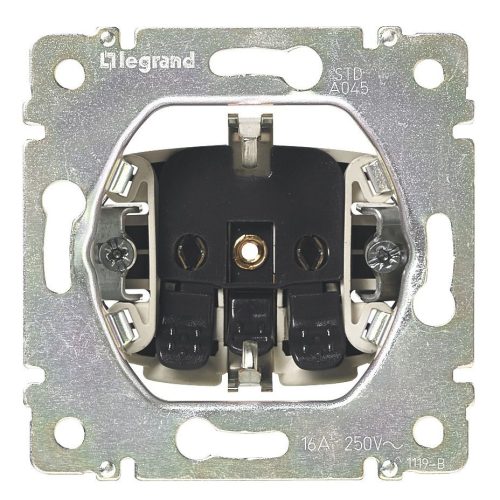 LEGRAND-770211 Valena 2P+F csatlakozóaljzat biztonsági zsaluval, rugós bekötéssel, alumínium