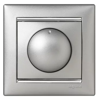  LEGRAND-770261 Valena forgatógombos fényerőszabályzó 40-400W (izzó- és halogén), alumínium