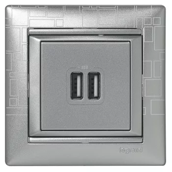 LEGRAND Valena dupla USB-A+A töltőaljzat 15 W, alumínium