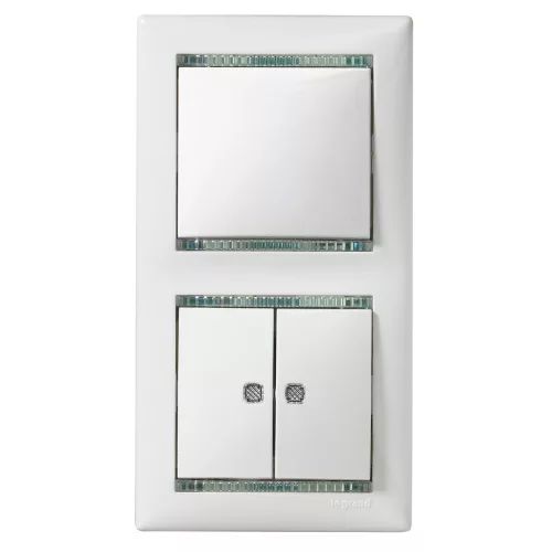 LEGRAND-774112 Valena kettős váltókapcsoló jelzőfénnyel, elefántcsont