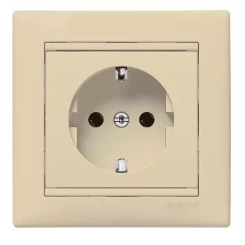   LEGRAND-774323 Valena 2P+F csatlakozóaljzat monoblokk, elefántcsont