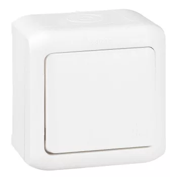   LEGRAND-782360 Forix IP44 falon kívüli egypolusú kapcsoló 10 AX - 250 V~ fehér
