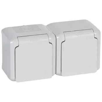   LEGRAND-782394 Forix IP44 fk 2x2P+F földelt csatlakozóaljzat, 16A, csapófedéllel, biztonsági zsaluval, szürke