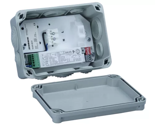 SCHRACK - IP65 doboz szerelőlappal és NLMU05-tel, max. 200VA 176x125x82 mm (LxHxD) - NLMU05BOX-