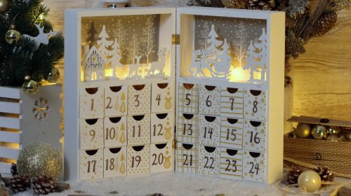TRACON CHRACB8WW - LED karácsonyi adventi kalendárium, elemes (X22051) Timer 6+18h, 8LED, 3000K, 2xAAA