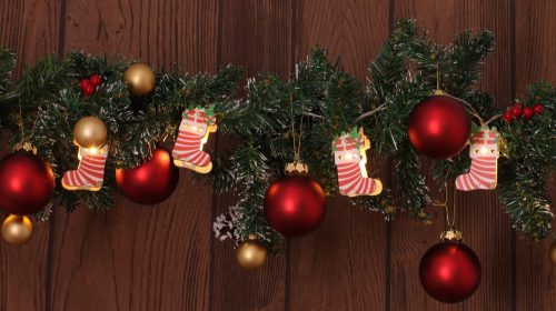 TRACON CHRSTSPW10WW - LED karácsonyi lánc, zokni, elemes (X22070) Timer 6+18h,10LED, 3000K, 2xAA