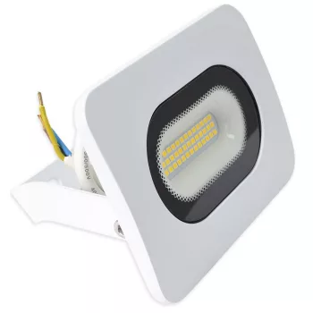   TRACON RSMDLF20WW - Fehér SMD fényvető 20W, 3000K, IP65, 220-240V AC, 1500lm, EEI=G